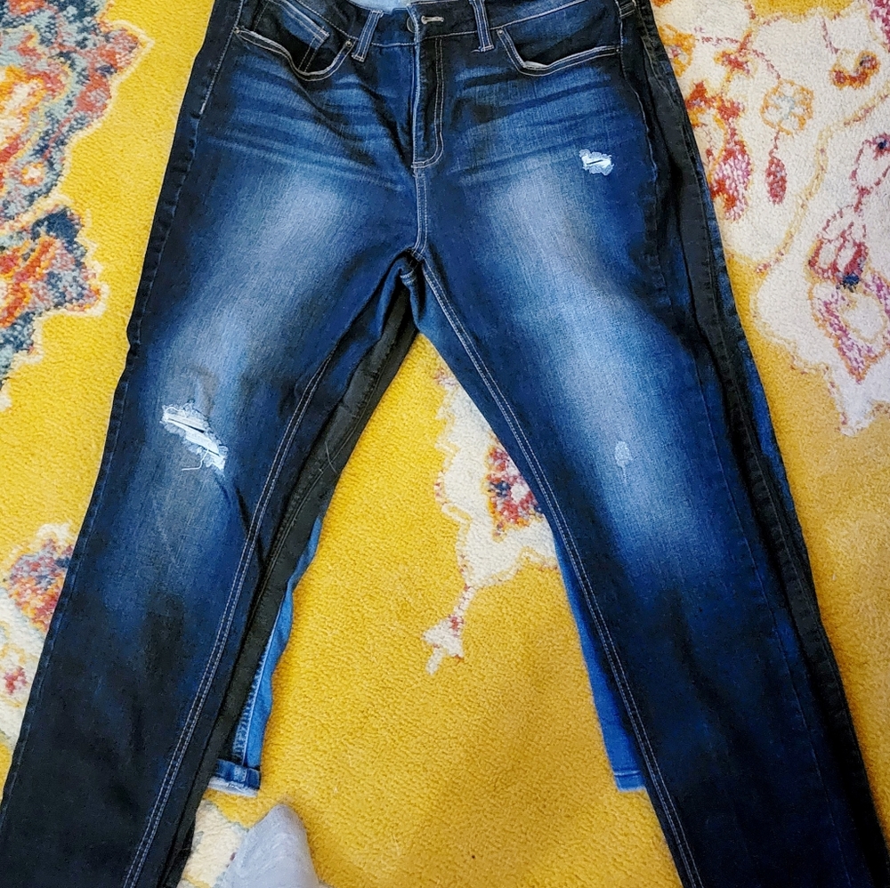 Lot of five pair of jeans